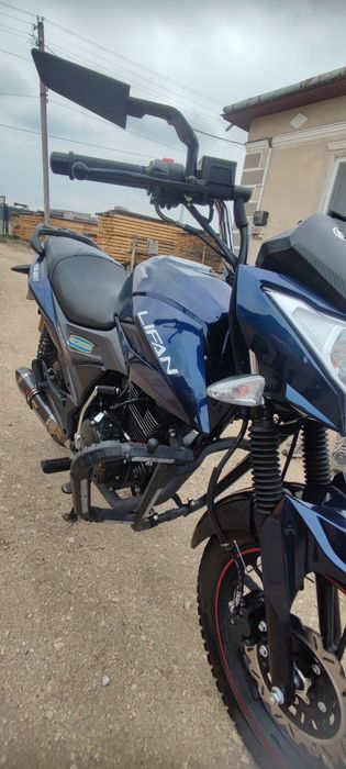Мотоцикл Lifan ccr 150