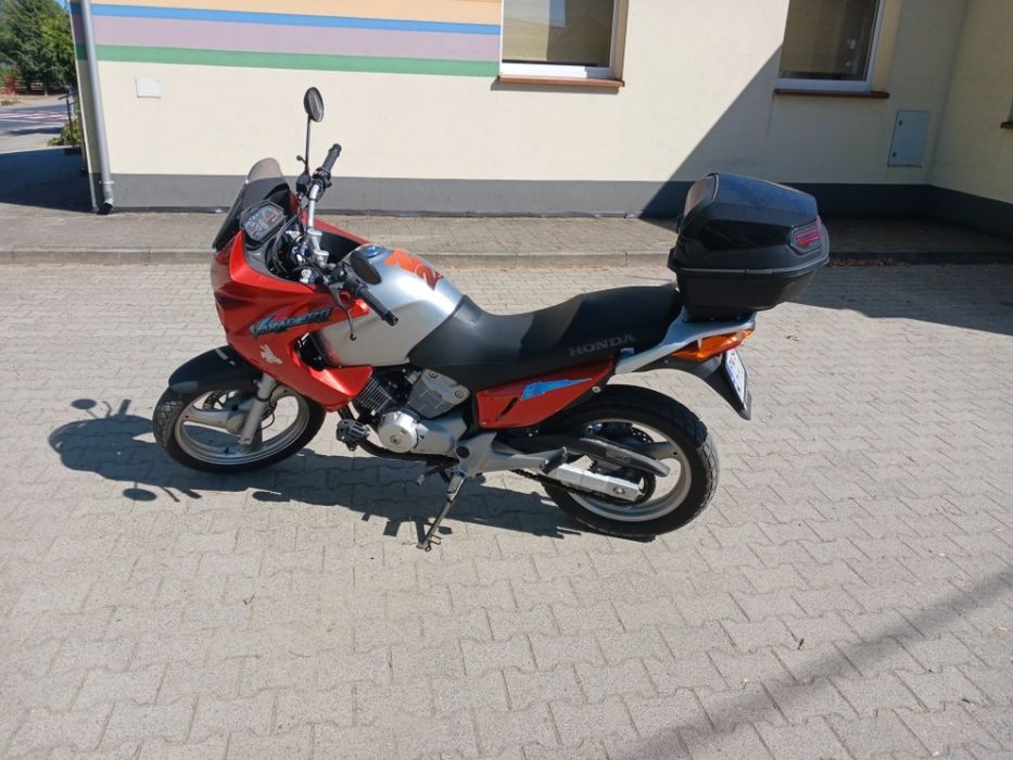 Honda Varadero 125 kat.B