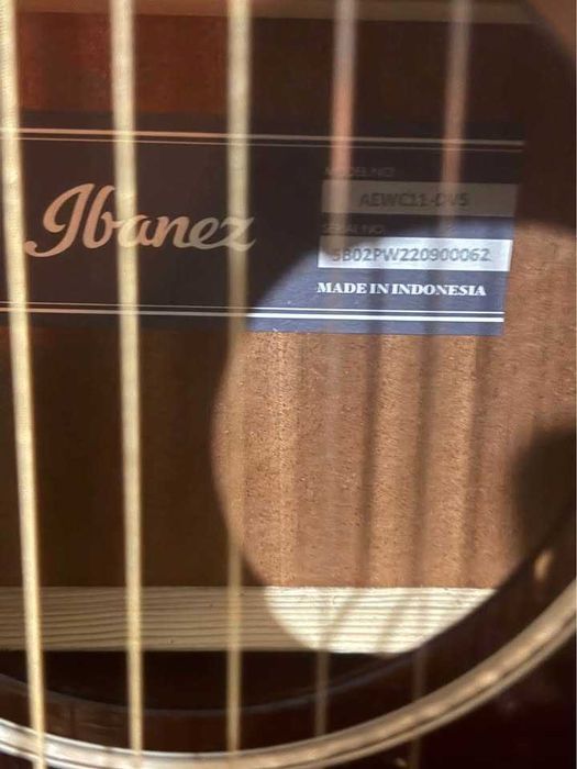 Guitarra semi acústica Ibanez AEWC11-DVS