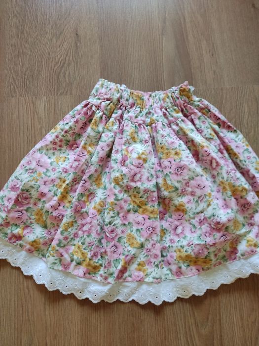 Spódnica dla dziewczynki