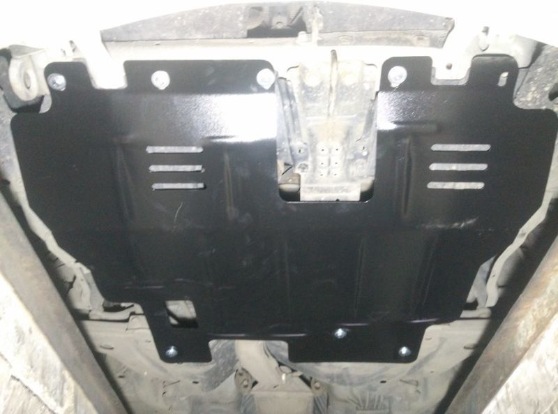 Защита поддона двигателя Mitsubishi Lancer IX Захист картера двигуна