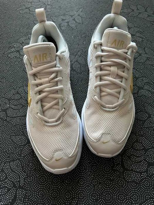 Buty Nike 40,5 Nike Air MAX AP