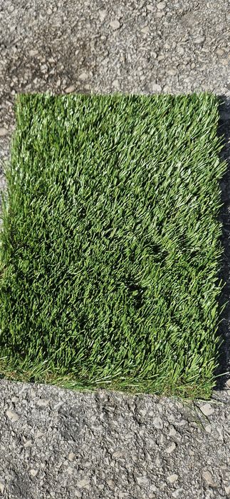 Vendemos e aplicamos relva artificial