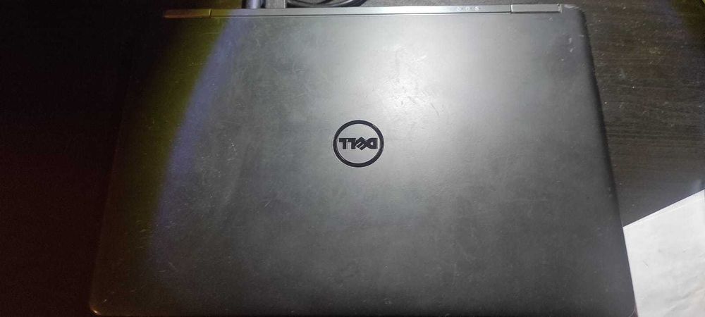 Dell Latitude E7250, proc i7 2.60, 8Gb, 256ssd