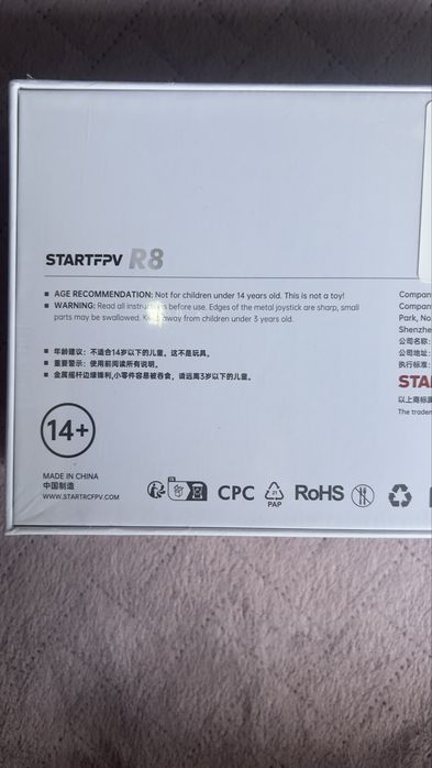 dron StarrcFPV R8