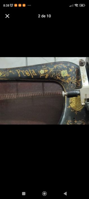 Máquina de costura antiga