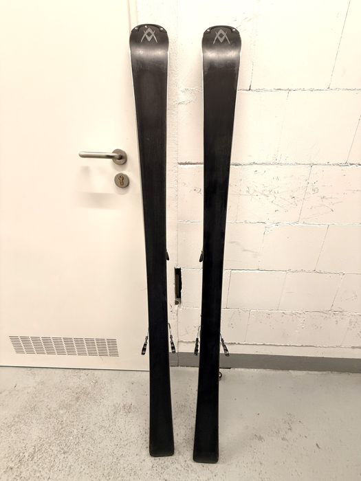 Narty zjazdowe Volkl Panther 154 cm