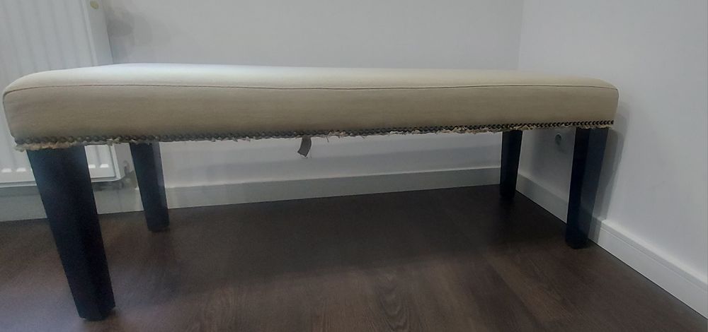 Duża pufa /ławka  tapicerowana