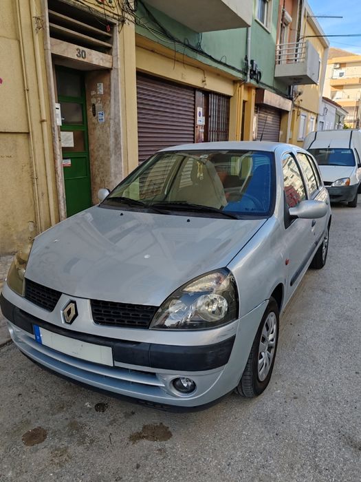 Renault Clio 2001