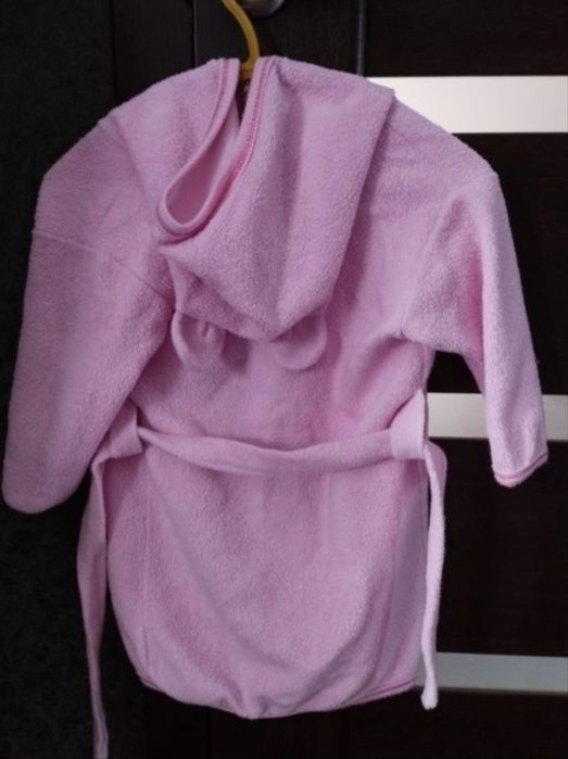 Продам халатик на девочку