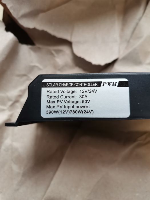 Solar Charge Controller 30A 12-24V