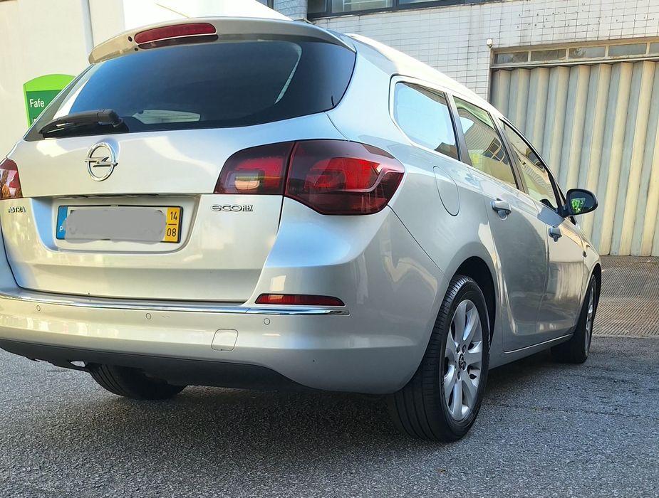 Opel Astra J Sports Tourer 1.6CDTI