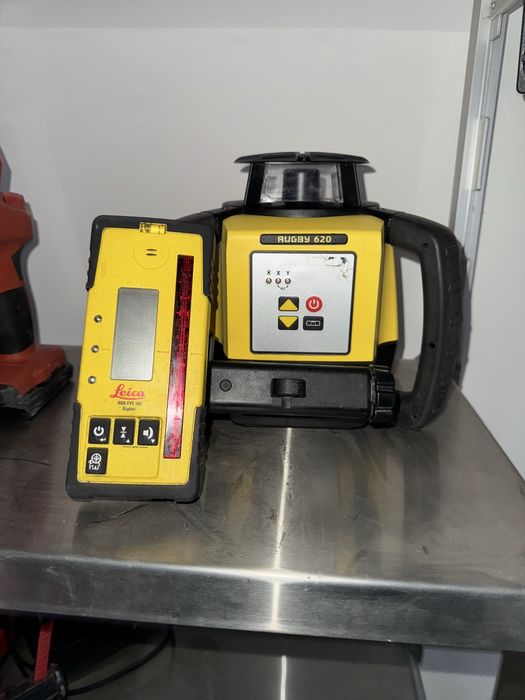 Niwelator Leica Rugby 620   Super stam