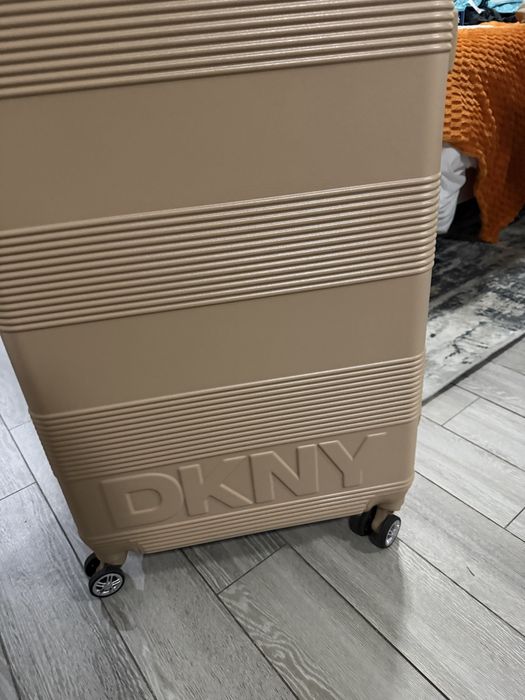Mala de Viagem DKNY Original 28”