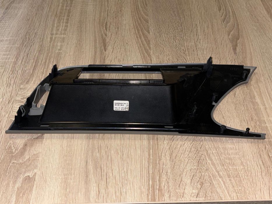 Moldura para radio AUDI A4