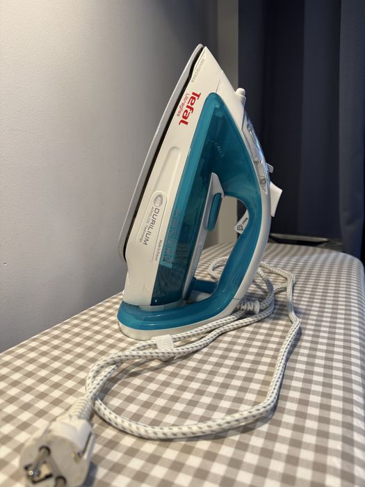 Утюг Tefal в отличном состоянии