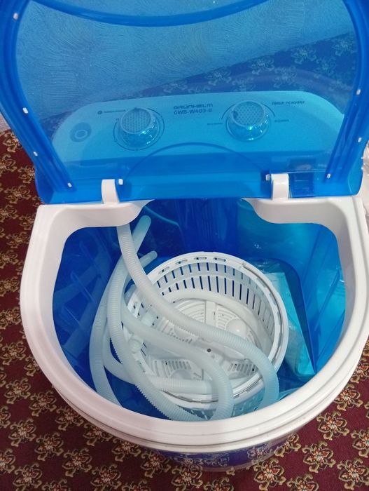 Пральна машина Grunhelm.