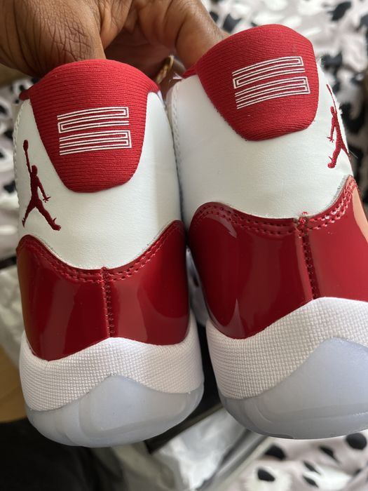Jordan 11 vermelha