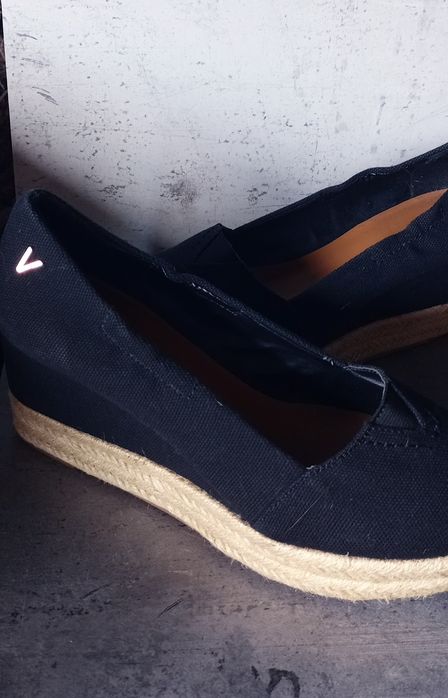 Espadryle Victor Alfaro 39 nowe