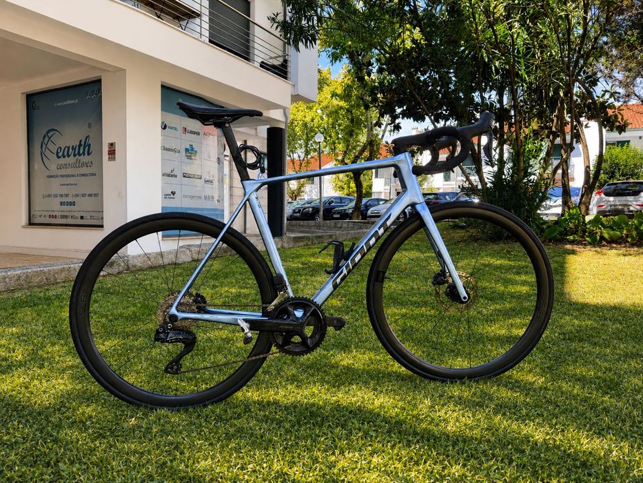 Giant TCR Advanced 0 PC 2025 – Shimano 105 Di2 Carbono - Bicicleta de competição