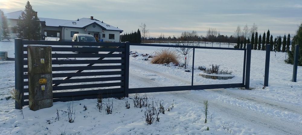 Brama przesuwna rama