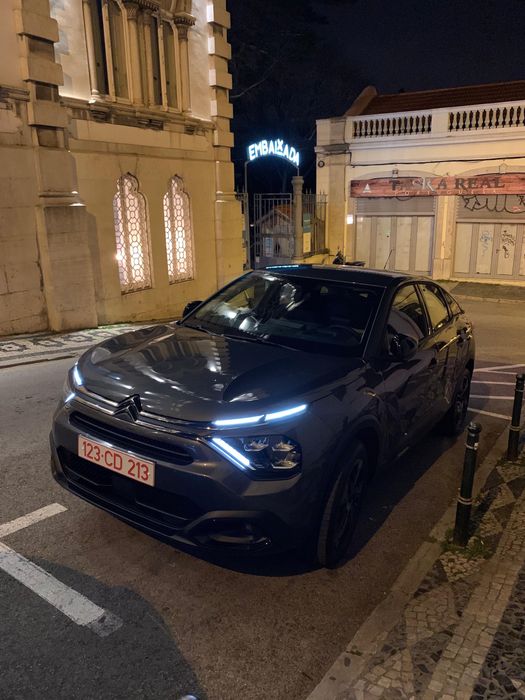 Citroën C4 1.2 PureTech 130 EAT8 Feel Pack (2022) – Excelente Estado