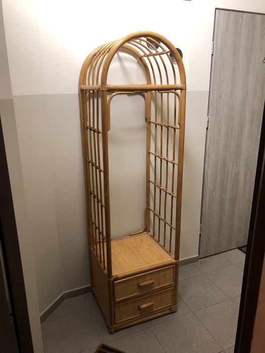 Etażerka wieszak na ubrania z szufladami rattan, szafka, półka vintage