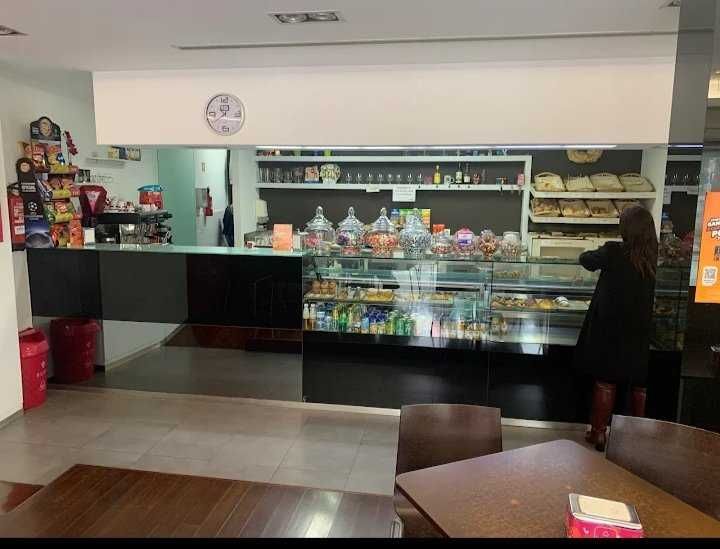 Cafetaria /Snak Bar/Pão Quente