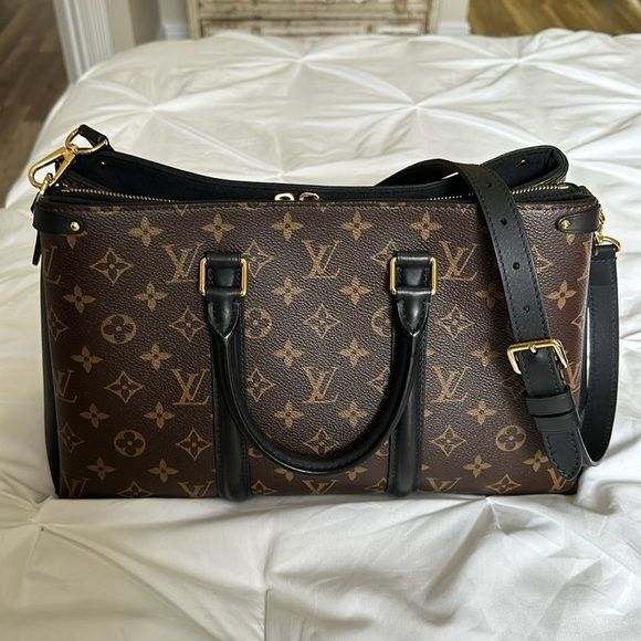 Mala  Louis Vuitton Soufflot MM