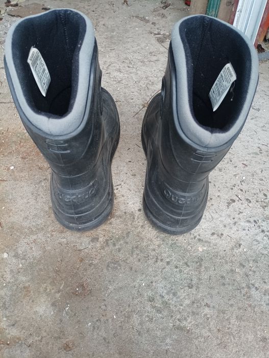 Botas impermeáveis e quentes em excelente estado