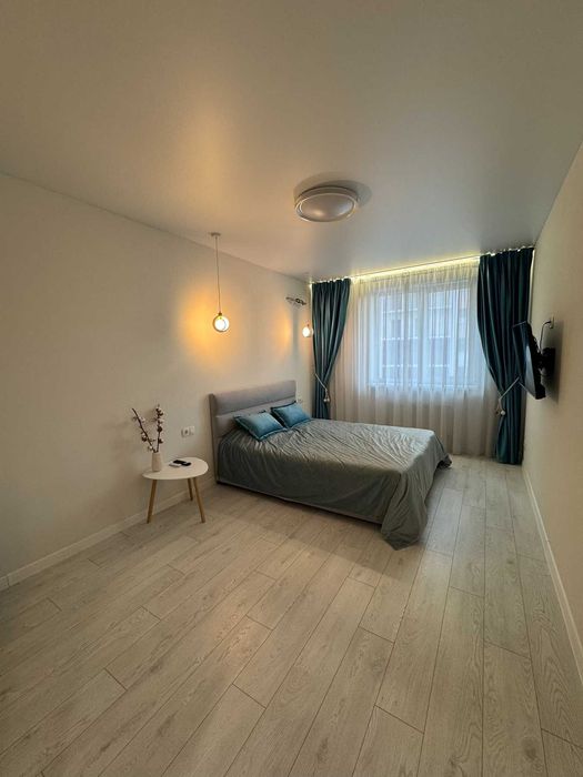 Продаж стильної 1к квартири 40 м² у Вишневому — вул. Святошинська, 58
