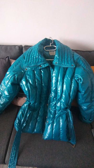 Wiosenna kurtka XL w pięknym morskim kolorze.