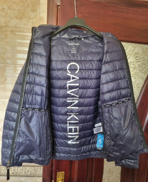 Оригінал 100% чоловічий легкий пуховичок Calvin Klein М