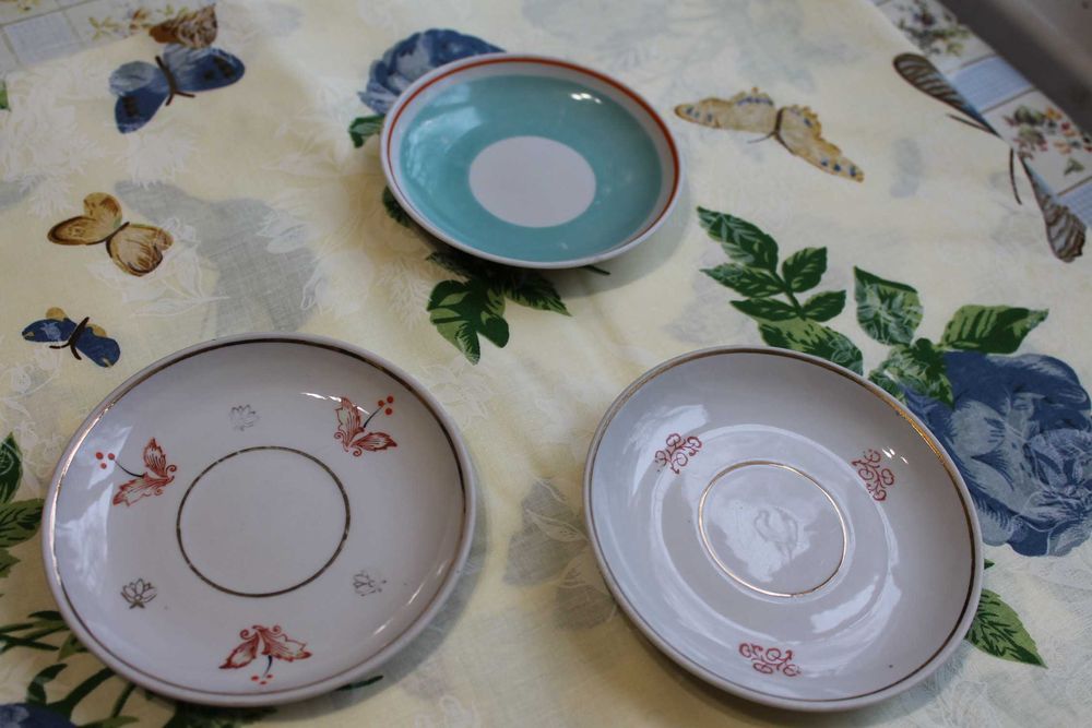 Блюдца маленькие в коллекцию старое Полонное 60-е гг 3 штуки