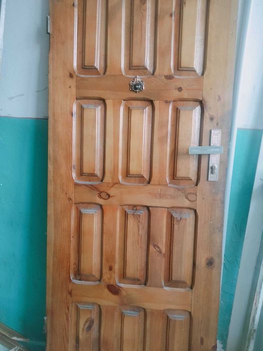 Продам вхідні двері, б\у