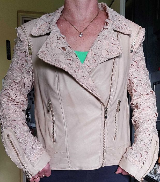 Kurtka damska skórzana z koronką