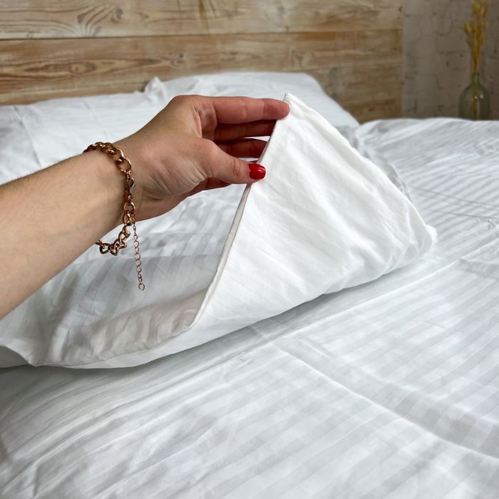 Простынь на резинке постельное белье постільна білизна