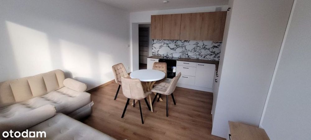 Przestronne 3-pokojowe mieszkanie z balkonem