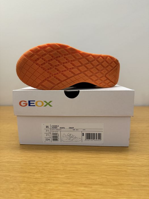 Sapatilhas GEOX - tamanho 35