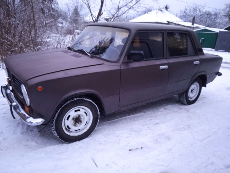 Ваз 21 011 на полном ходу