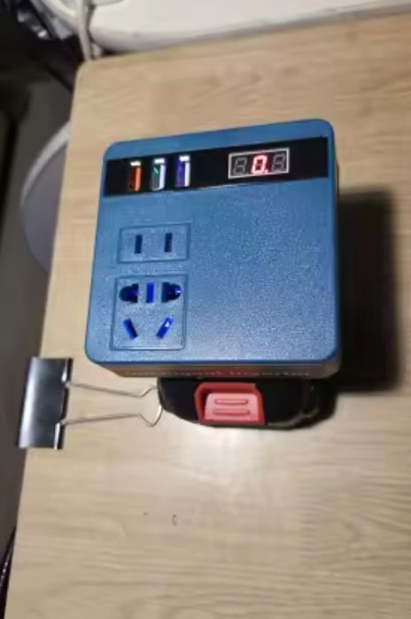 Инвектор преобразователь напряжения с аккумулятора Макита в 220 Вольт