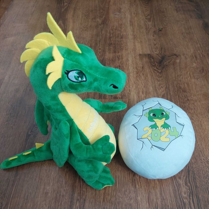 Динозаврик з яйцем