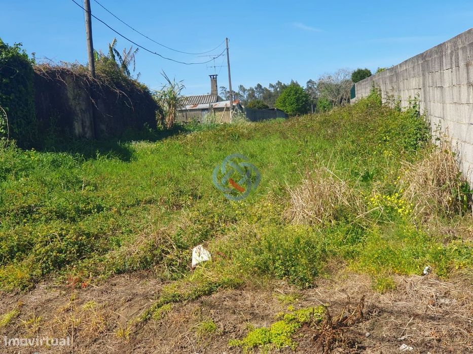 Terreno c/ Viabilidade de Construção
