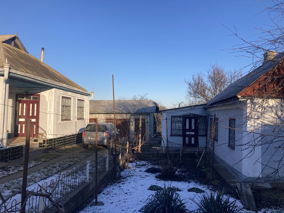 Продам великий будинок