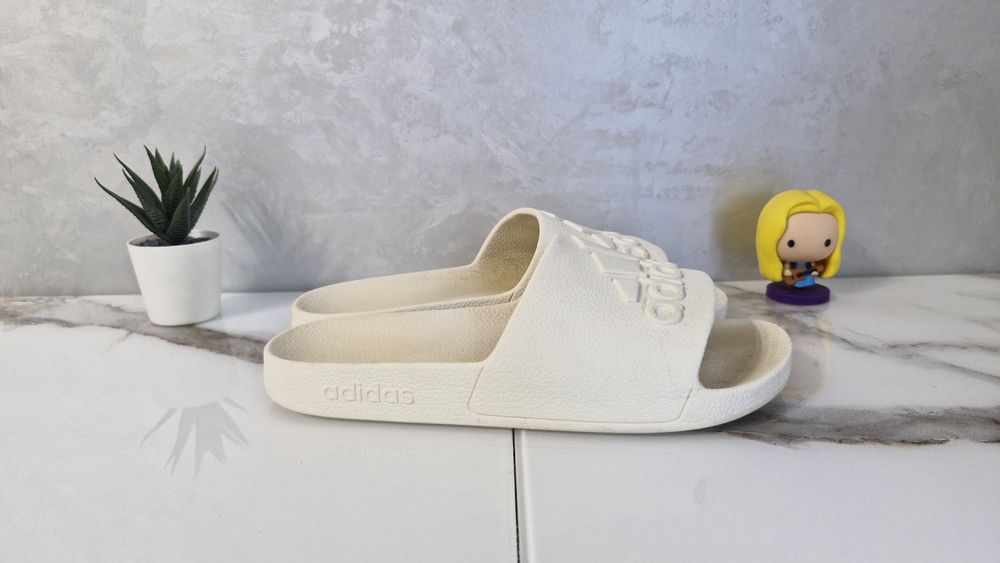 Чоловічі шльопанці Adidas.Розмір 42