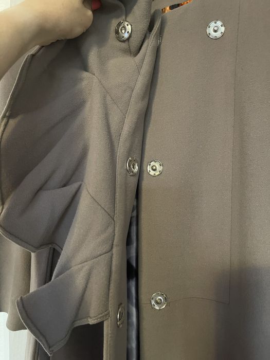 Пальто жіноче