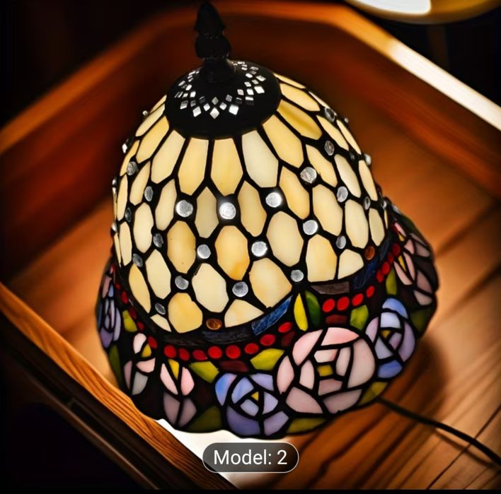 Lampa witrażowa  styl Tiffany przepiękna