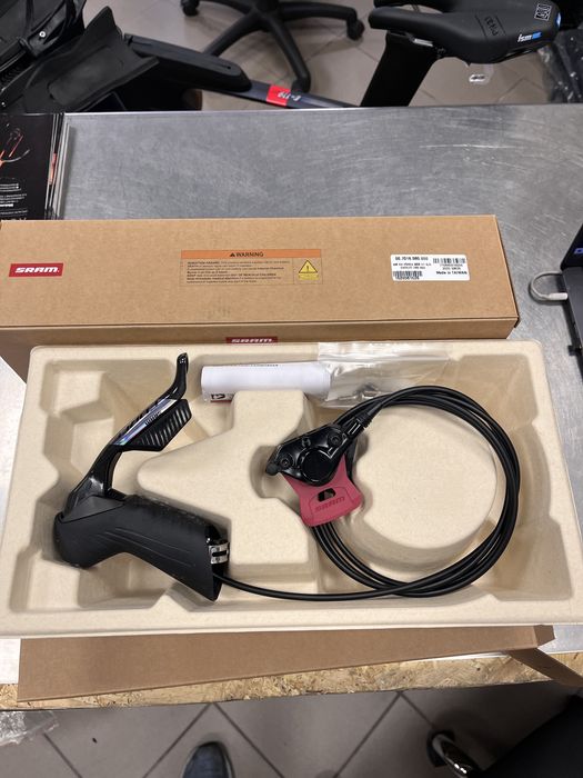 Zestaw hamulcowy Sram Force AXS E1 Nowy Gwarancja FV Klamki Zaciski