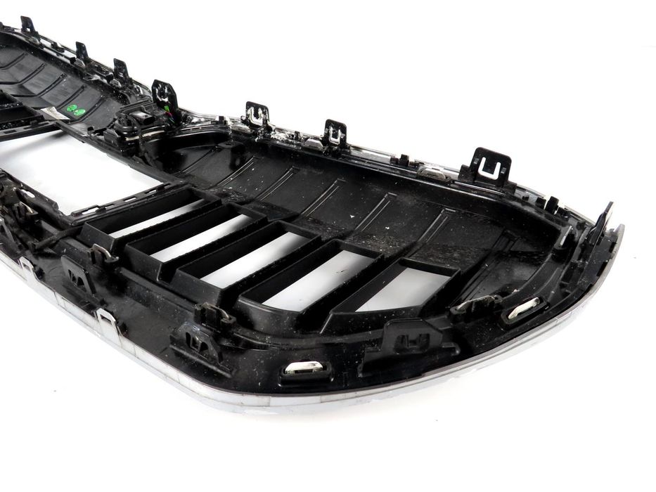 Grelha Frontal Bmw 5 Ref: 51118084683