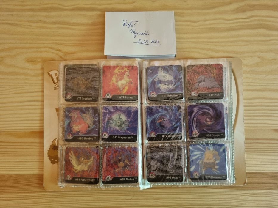 Pokemon Action Flipz series 1